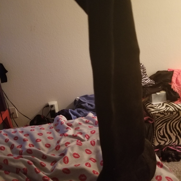 Knee high wide leg black boots - Picture 6 of 6